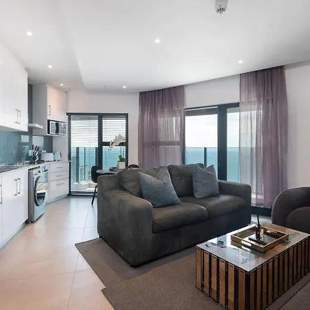 Lux Oceans 2 Bedroom Apartment In Umhlanga Durban Exterior photo