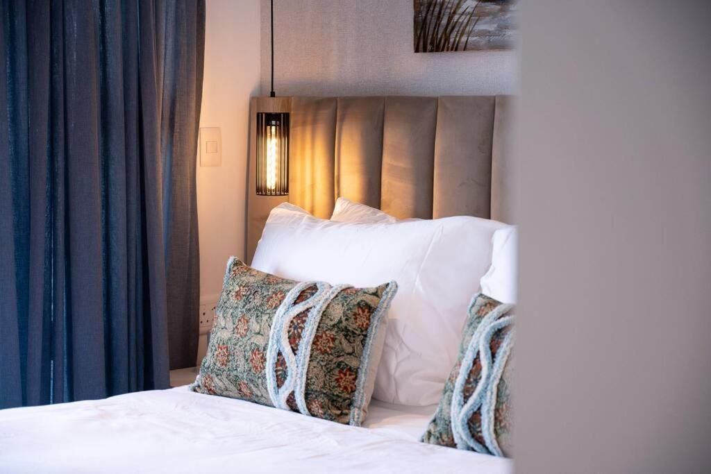 Lux Oceans 2 Bedroom In Umhlanga
