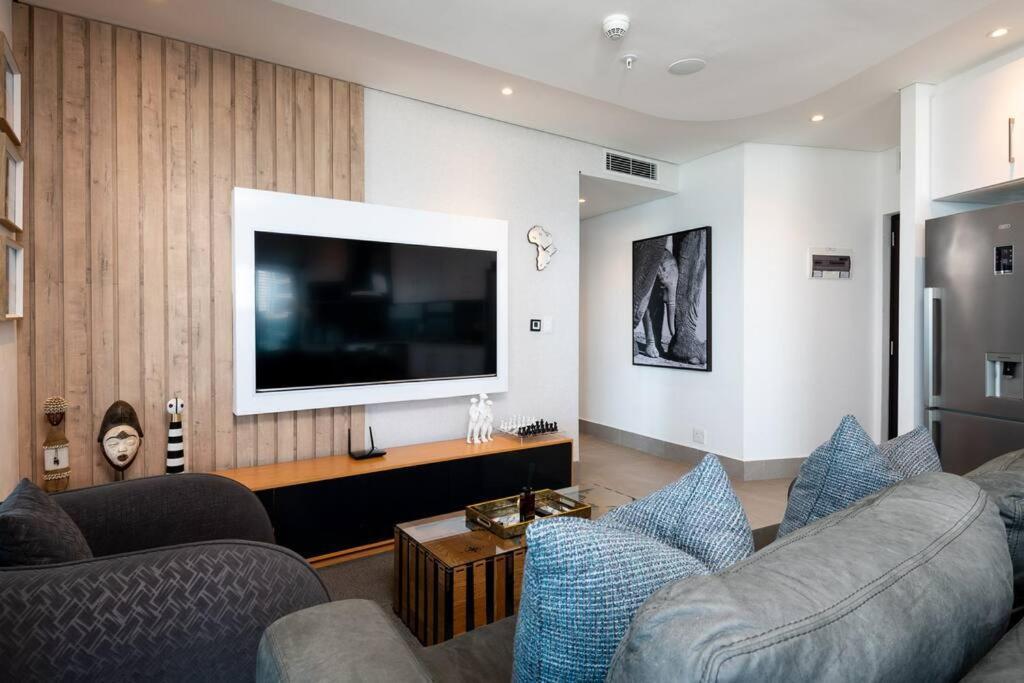Lux Oceans 2 Bedroom In Umhlanga * Durban
