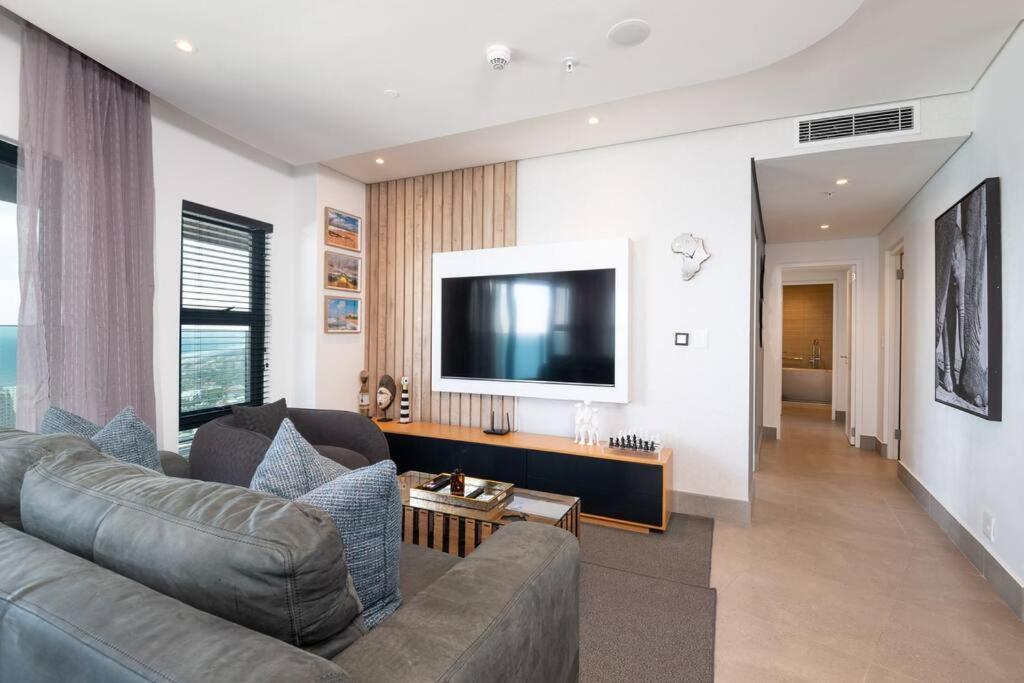 Apartment Lux Oceans 2 Bedroom In Umhlanga Durban