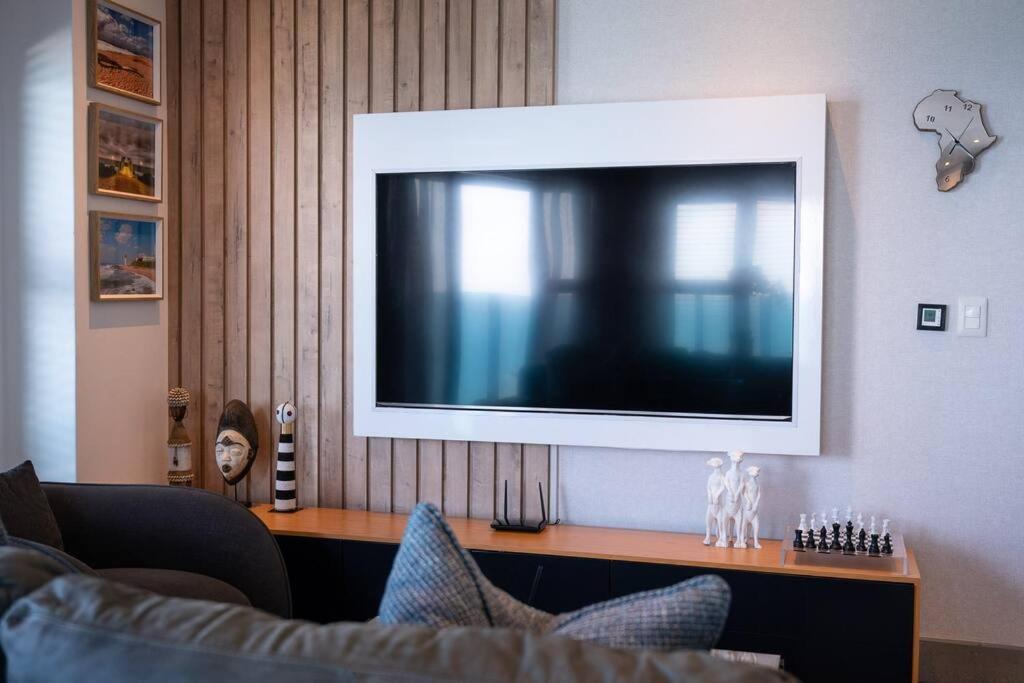 Lux Oceans 2 Bedroom In Umhlanga * Durban
