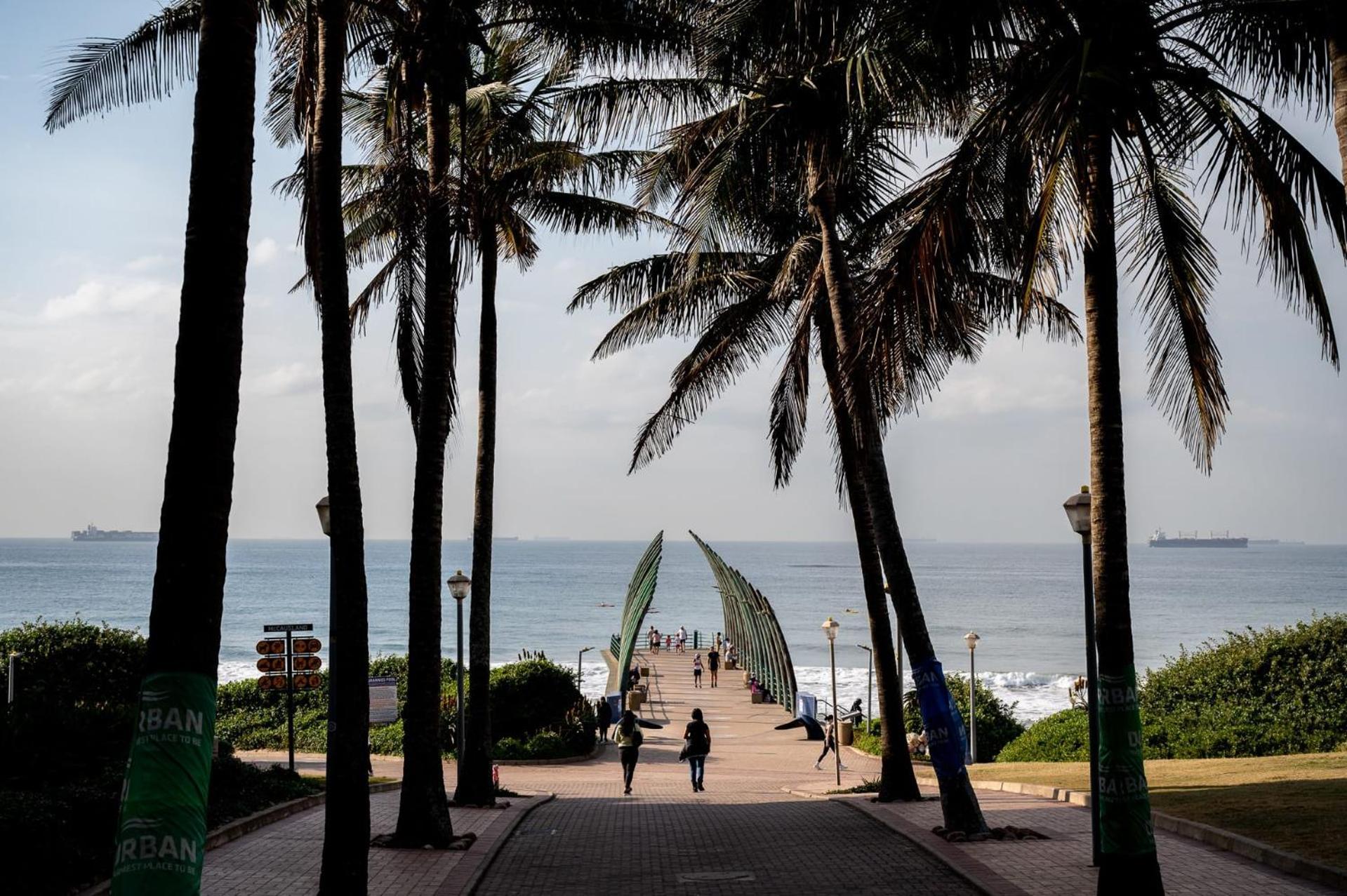 Lux Oceans 2 Bedroom In Umhlanga Apartment Durban